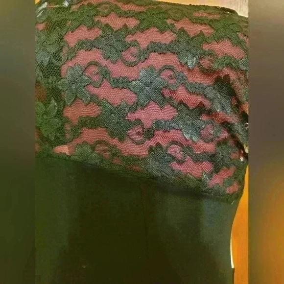 Variations | Beautiful Black & White Dress with Lace Detail, Size  M - Picture 4 of 7